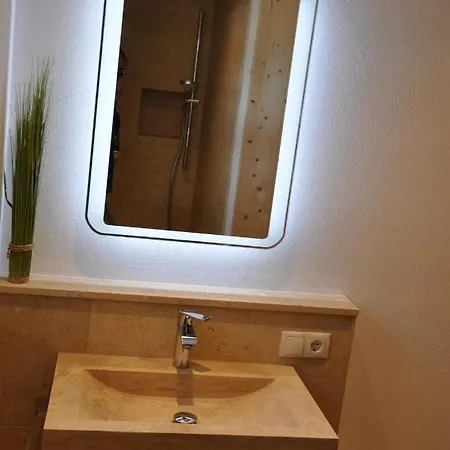 Seebach 凯撒山麓舍福